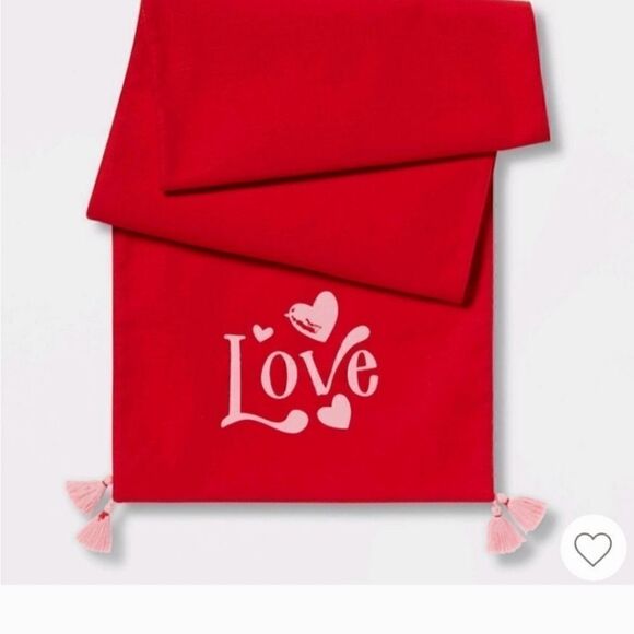 Threshold Rectangle Valentine's Day Table Runner 100% Cotton 14x72 Inch, New - Picture 1 of 4